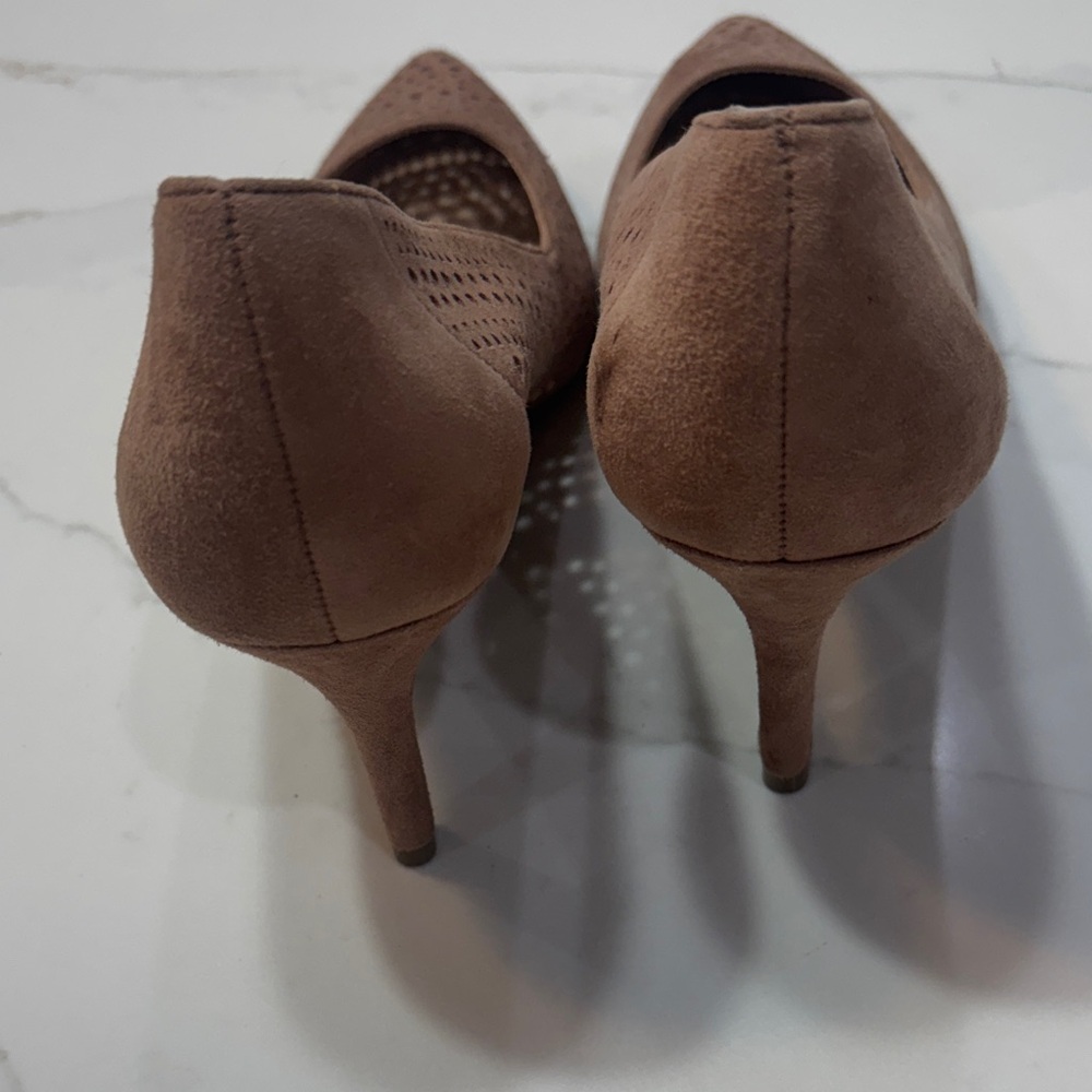 Alfani Brown Perforated Pointed-Toe Pumps - Picture 4 of 16